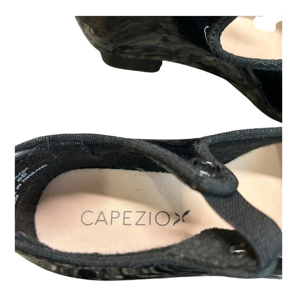Capezio Girls Shuffle Tap Shoes – Size 10W – Black Leather – Pre-Loved - Picture 8 of 9